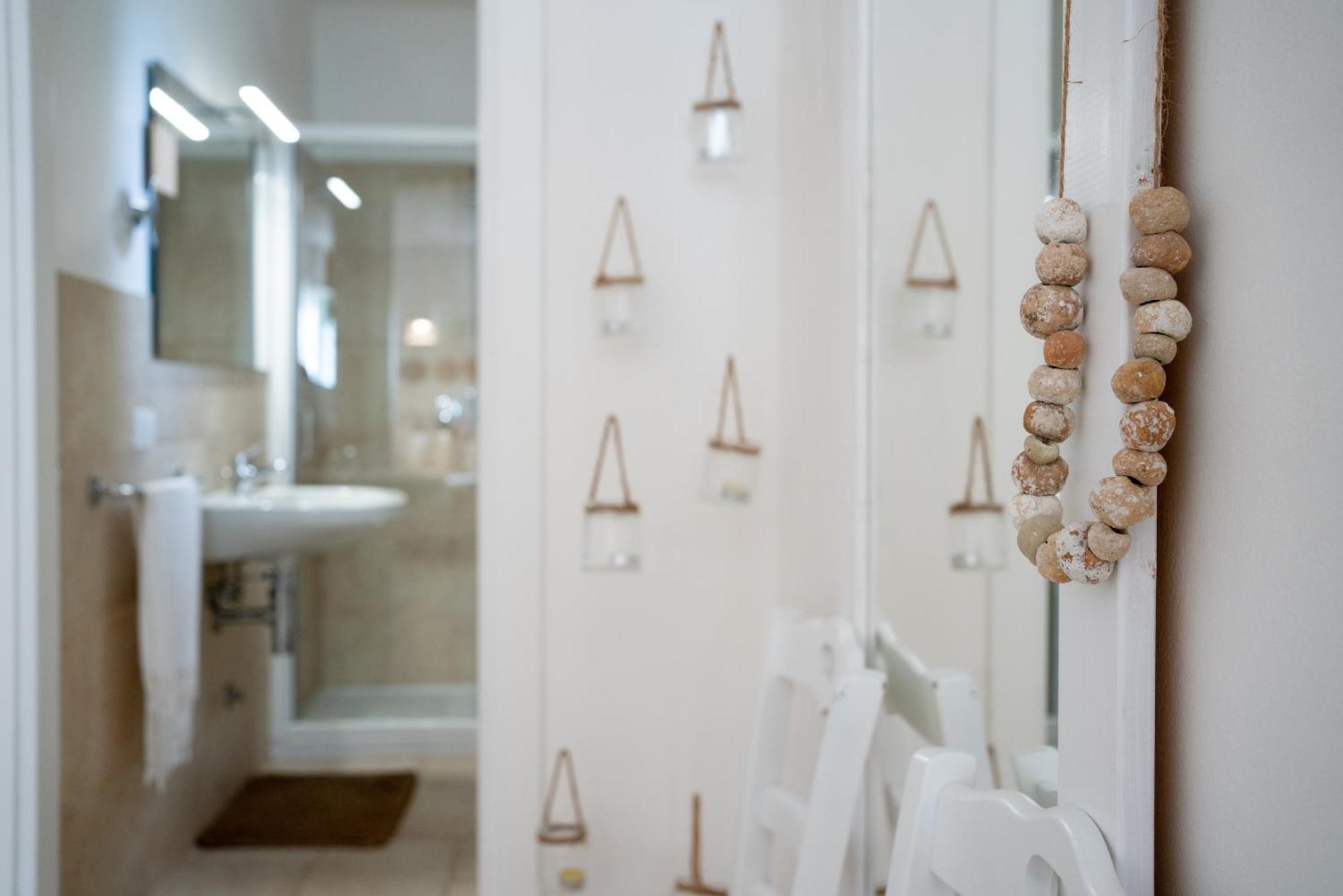 Oltre Gli Ulivi Bed & Breakfast Ostuni Bagian luar foto